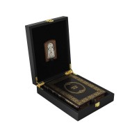 Подарочный набор книги «Молитвы Матери» с иконой «Богородица»
