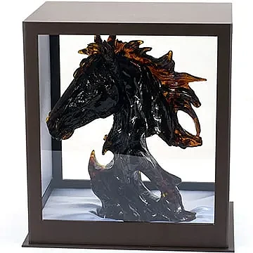 Интерьерная фигурка «Красный конь» — символ 2026 года Красная Огненная Лошадь