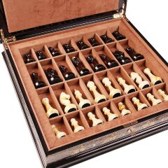 Подарочные шахматы «Ларец» из карельской берёзы и янтаря