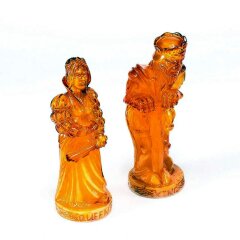 Шахматные фигуры «Стародворянские» из янтаря