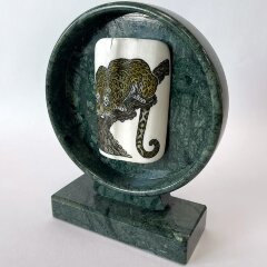 Настольный сувенир «Тигр» из фрагмента бивня мамонта