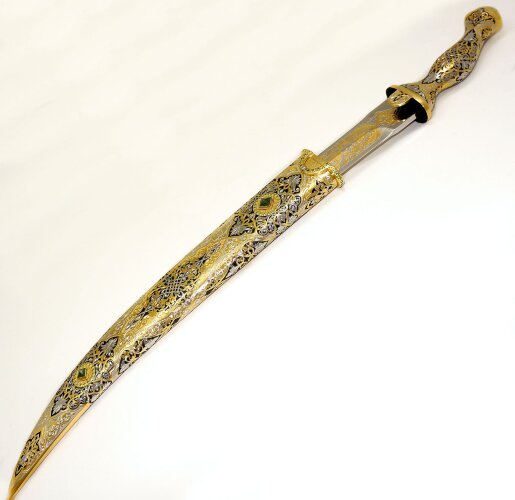 Кинжал Бебут