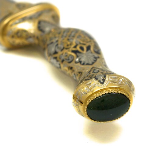 Кинжал Бебут