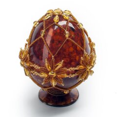 Пасхальное сувенирное яйцо из янтаря «Лепесток»