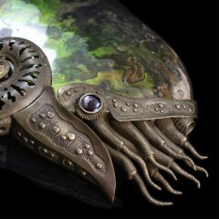 Эксклюзивный сувенир «Моллюск» из натурального аммонита — Премиум подарки