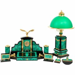 Настольный набор «Орёл» с лампой (малахит) для интерьера кабинета руководителя