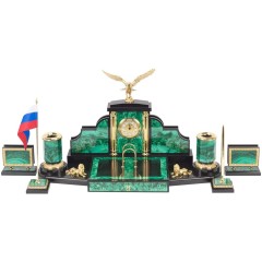 Настольный набор «Орёл» с лампой (малахит) для интерьера кабинета руководителя