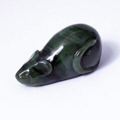 Нефритовая статуэтка «Мышка»