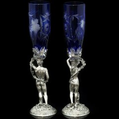 Серебряные бокалы для вина «Адам и Ева» из синего хрусталя Nachtmann
