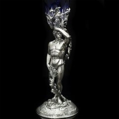 Серебряные бокалы для вина «Адам и Ева» из синего хрусталя Nachtmann