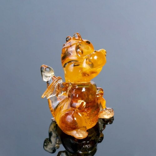 Кошельковый талисман из янтаря «Дракончик» — как символ нового 2024 года