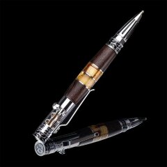 Сувенирная письменная ручка «Драйвер» из дерева венге и янтаря