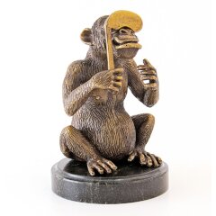 Бронзовая фигурка «Обезьяна — ничего не вижу» в подарок коллекционеру
