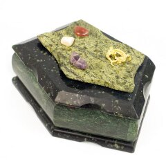 Подарочная шкатулка из змеевика «Корона» для украшений с зеркалом