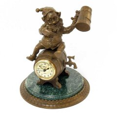 Бронзовая фигурка с часами «Гном пивник» в подарок пивовару