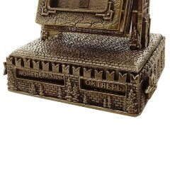 Настольный декоративный календарь «Москва», бронза