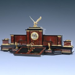 Настольный набор органайзер «Орёл» из яшмы в подарок руководителю