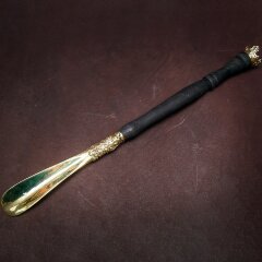 Длинная обувная ложка «Король» с художественной рукоятью