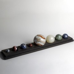 Сувенирный набор планет «Солнечная система» из натуральных камней и морёного дуба