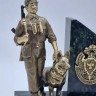 Письменный набор «Пограничный отряд» (визитница, подставка для ручек) в подарок на День погранвойск