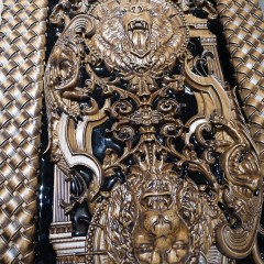 Большие резные нарды «Медведь и лев» из массива дерева