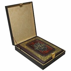 Подарочная книга «Оружие с древних времен до XIX века»