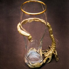 Украшенная пивная кружка «Скорпион» с объёмной фигуркой