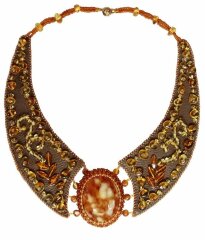 Янтарное колье «Поэзия»