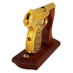 Золотой пистолет