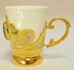 Кофейная чашка с малахитом