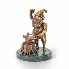 Бронзовая фигурка «Гном кузнец» в подарок металлургу