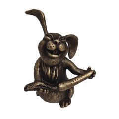 Бронзовая статуэтка «Кролик с морковкой» в подарок охотнику