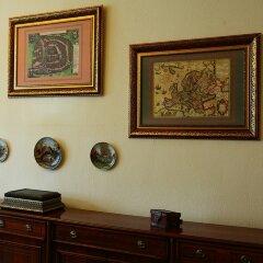 Старая карта в античном багете «Новая Европа» 1606 г. (копия)