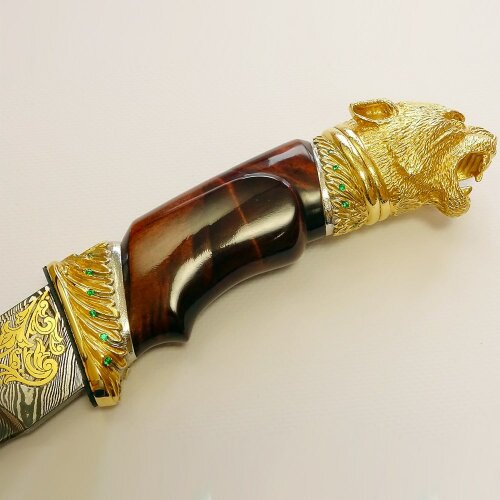 Подарочный нож «Пантера» в металлических ножнах с позолотой