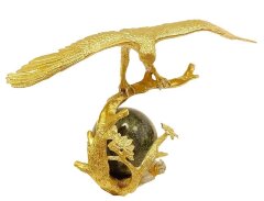 Статуэтка «Орел на шаре»