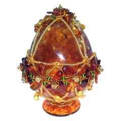 Красивое пасхальное яйцо из янтаря «Принцесса»
