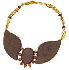 Колье из янтаря «Крылья»