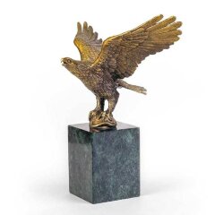 Статуэтка птицы «Орёл со змеёй»