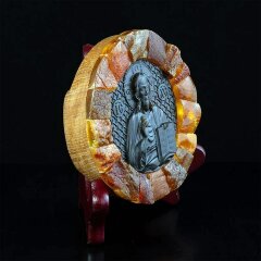 Настольная икона «Господь Вседержитель» из натурального балтийского янтаря