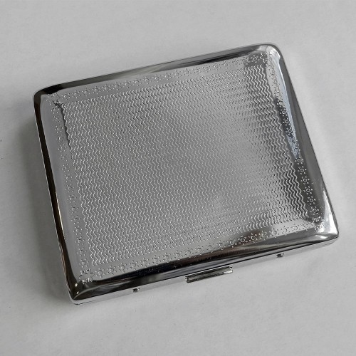 Металлический портсигар с позолотой «Пантера» на 10 сигарет