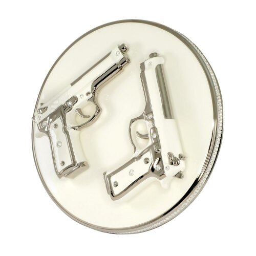 Интерьерная тарелка «Пистолеты» (платина)