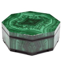 Малахитовая шкатулка «Восьмигранная» для драгоценных принадлежностей