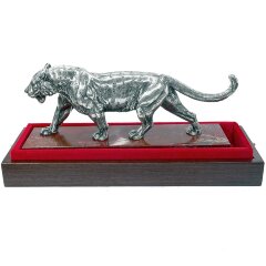 Сувенирная фигурка «Тигр» на яшме — символ 2022 года