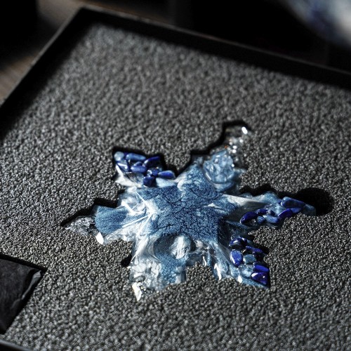 Ёлочное украшение «Снежинка» (лазурит) в подарок на Новый год для украшения ёлки