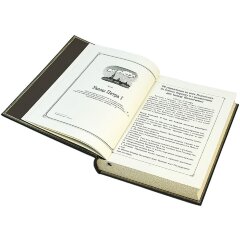 Подарочное издание «Книга власти. Петр I и Екатерина II» в кожаном переплёте