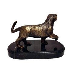 Бронзовая статуэтка «Тигр амурский» на камне в подарок мужчине