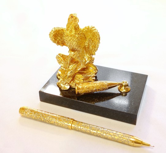 Подставка с ручкой «Орел»