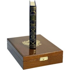 Подарочная книга «Кодекс чести русского офицера» с иконой в лакированной шкатулке