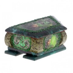 Подарочная шкатулка из змеевика «Хозяйка медной горы» с художественной росписью