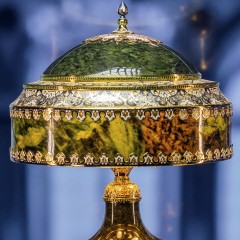 Настольная лампа «ВОСТОК» из натурального камня нефрит для рабочего стола